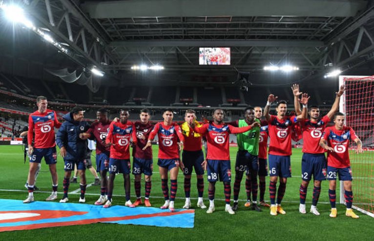  马赛主场力克劲旅，稳固联赛第二位置