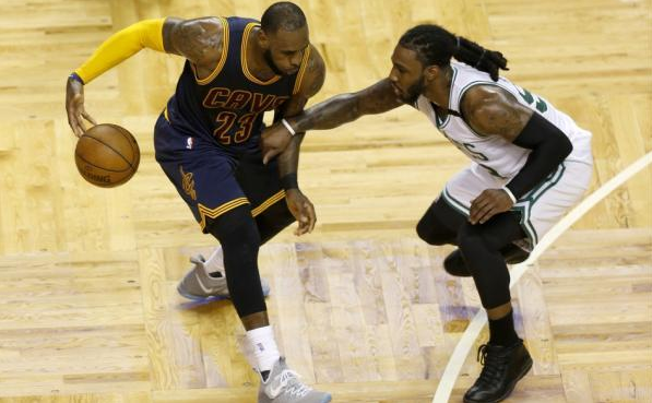  圣埃蒂安老将宝刀不老，梅开二度助球队重返胜轨